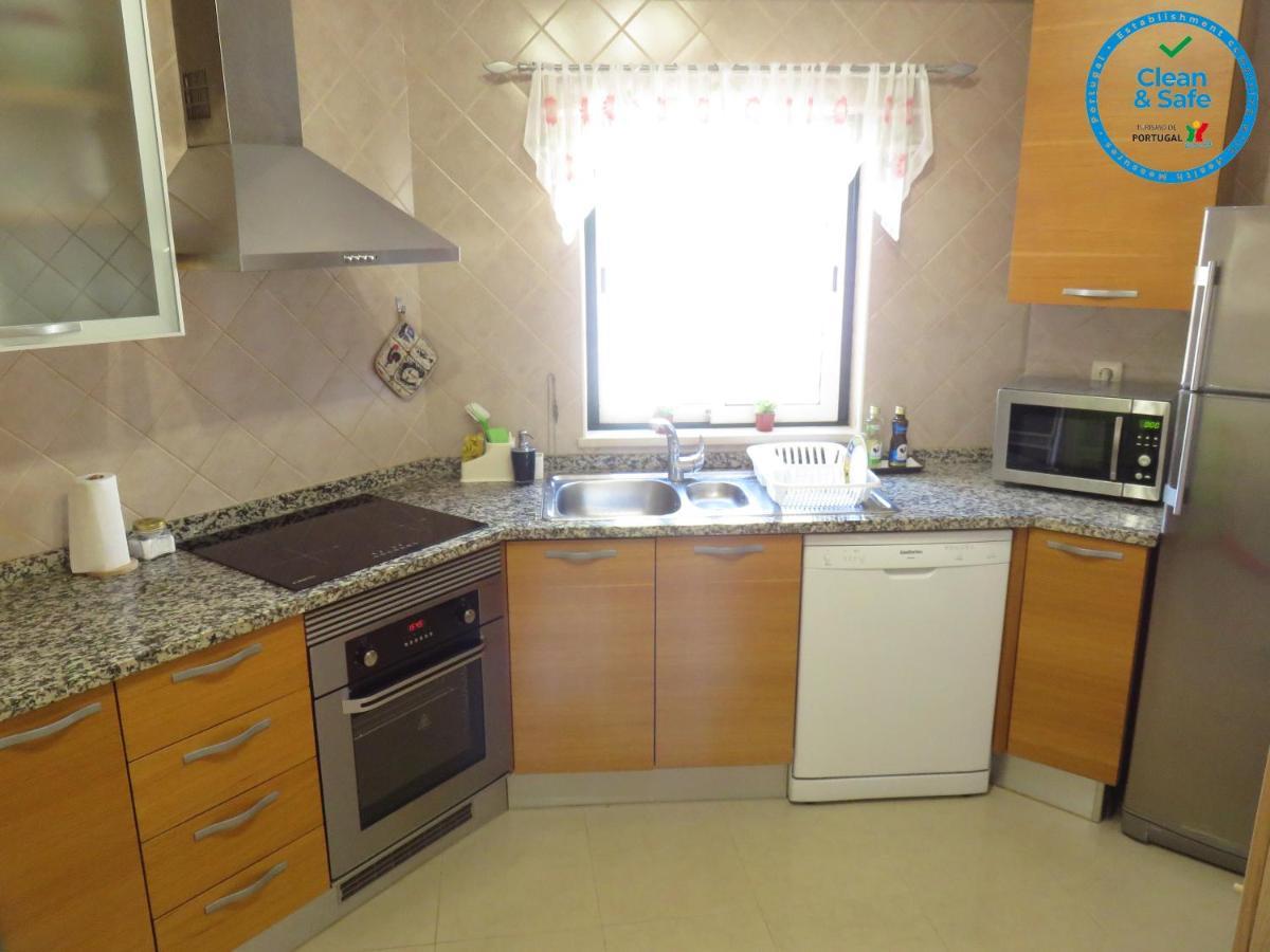 Apartamento T1 Com Vista Mar Perto Da Praia N.ª Sra. Da Rocha Porches  Esterno foto