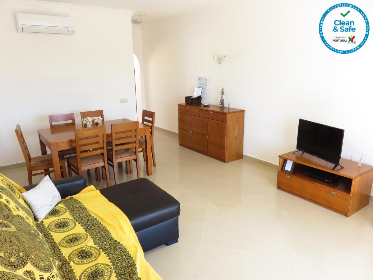 Apartamento T1 Com Vista Mar Perto Da Praia N.ª Sra. Da Rocha Porches  Esterno foto