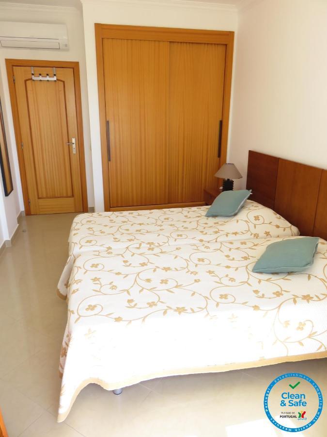 Apartamento T1 Com Vista Mar Perto Da Praia N.ª Sra. Da Rocha Porches  Esterno foto