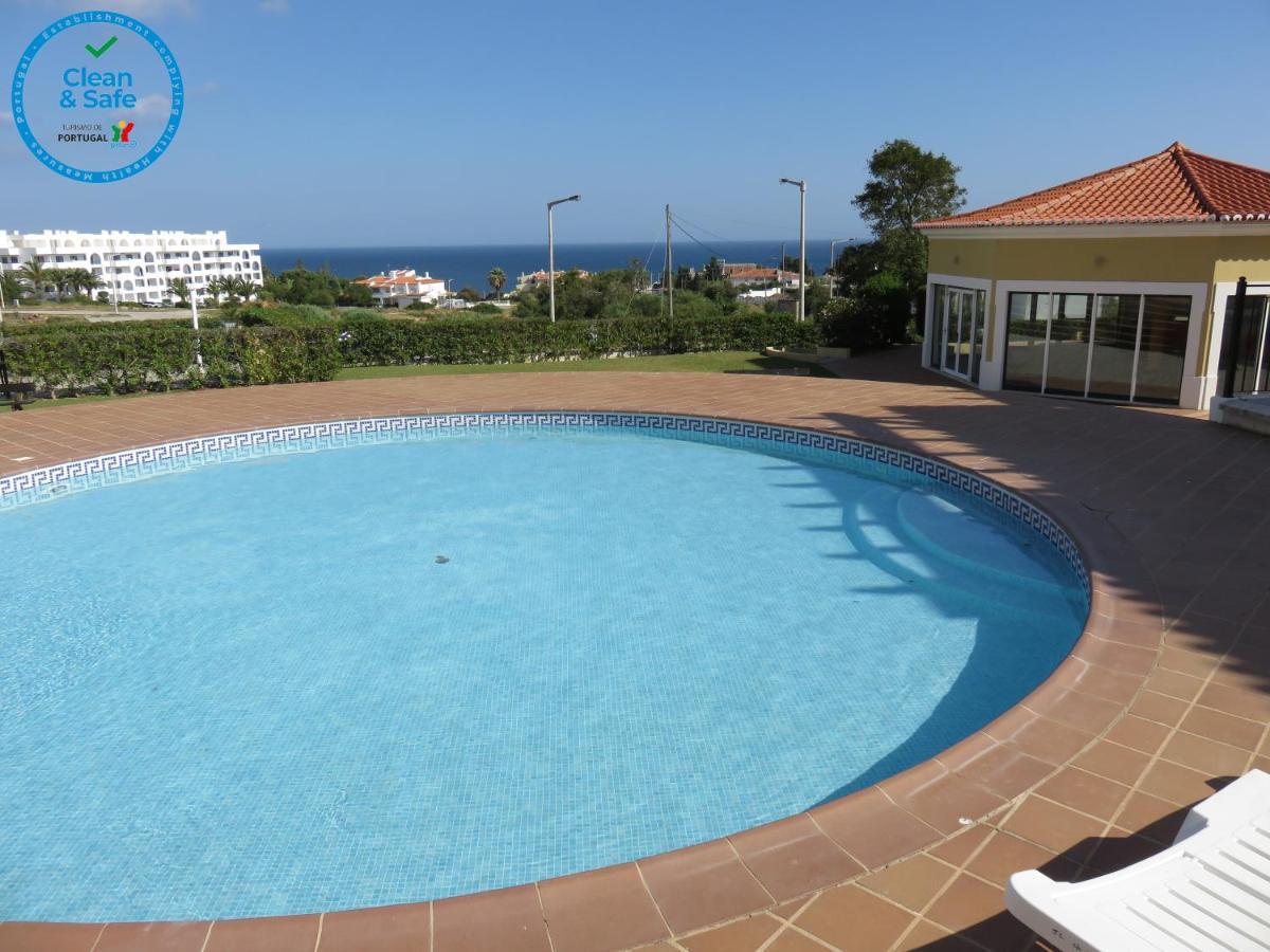 Apartamento T1 Com Vista Mar Perto Da Praia N.ª Sra. Da Rocha Porches  Esterno foto